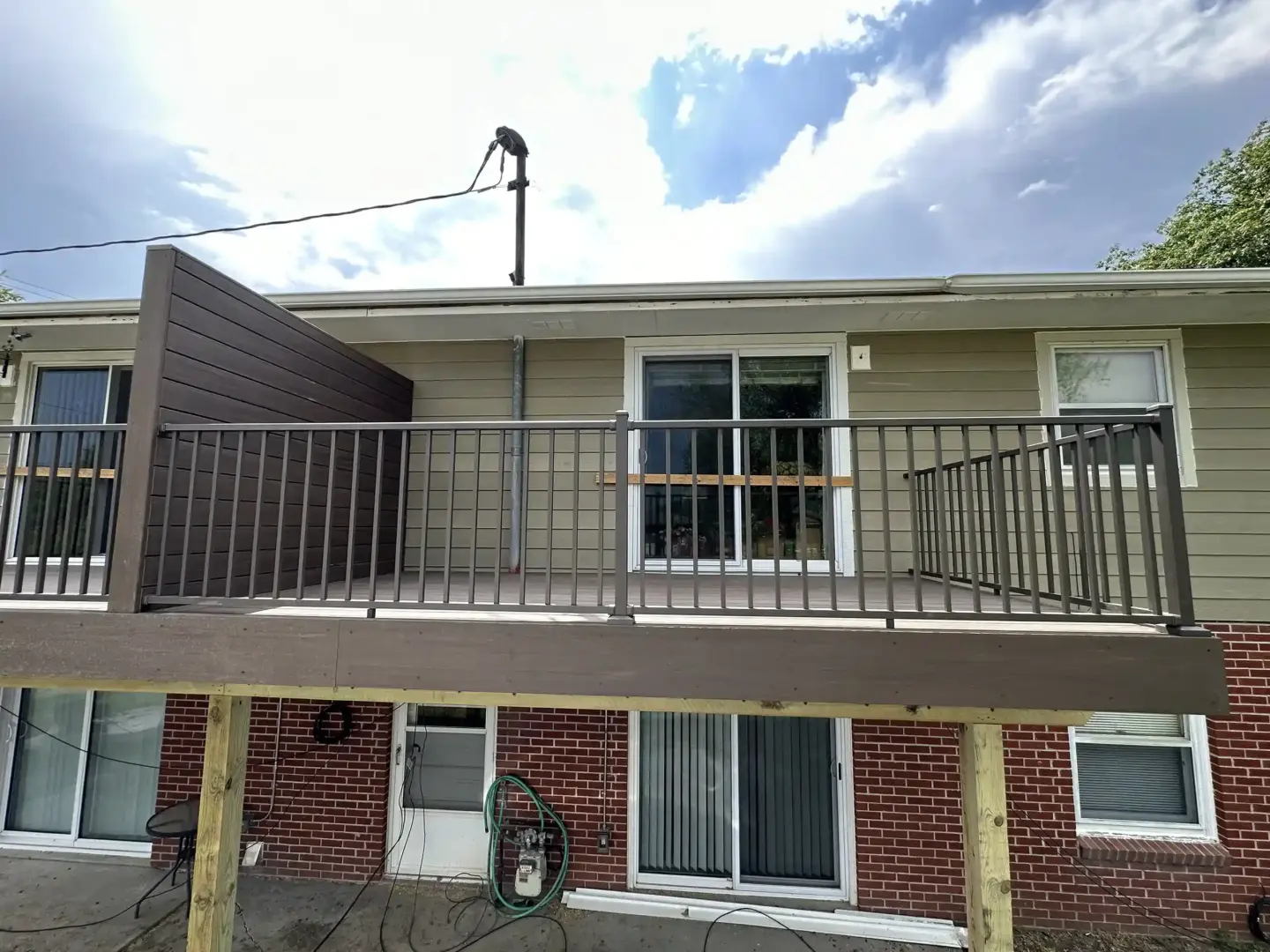 Deck Builder & Fence Contractor in South Papillion, NE | Wymore Deck & Fence