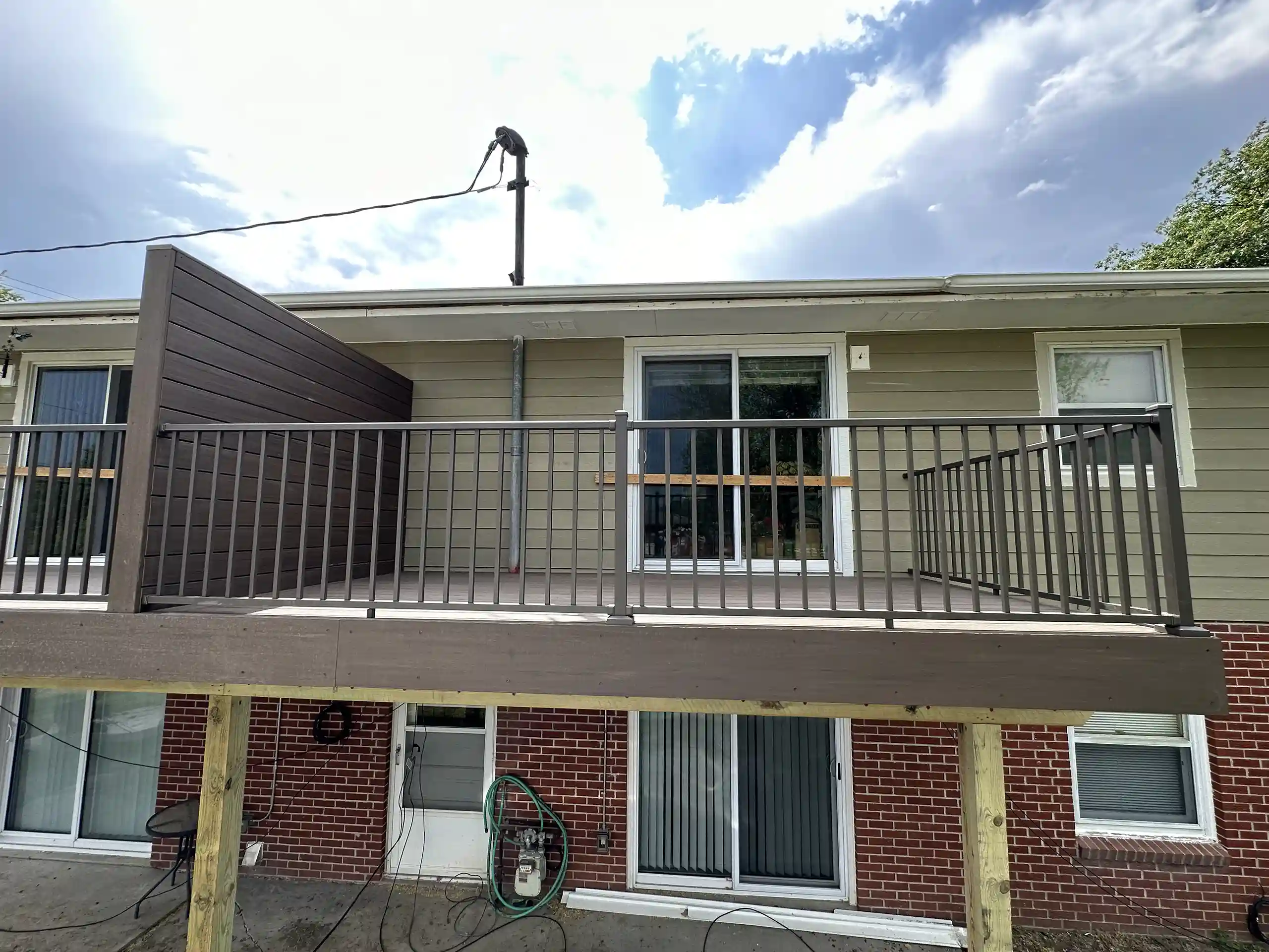 Deck Builder & Fence Contractor in South Papillion, NE | Wymore Deck & Fence