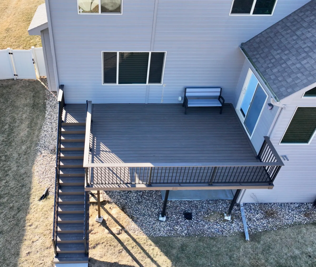 HIGH-END DECK SERVICES FOR WEST OMAHA HOMES