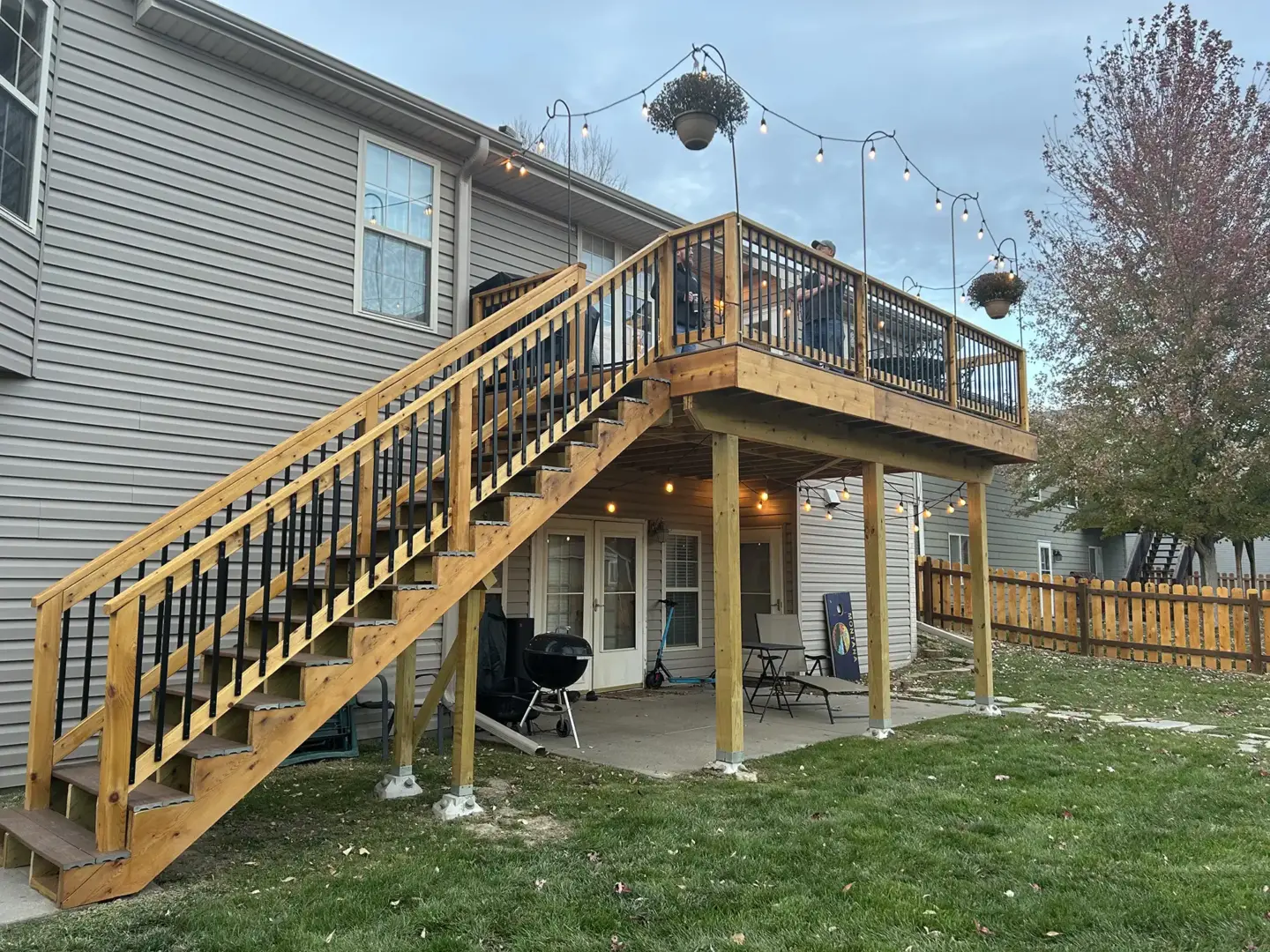 COMPREHENSIVE DECK SERVICES