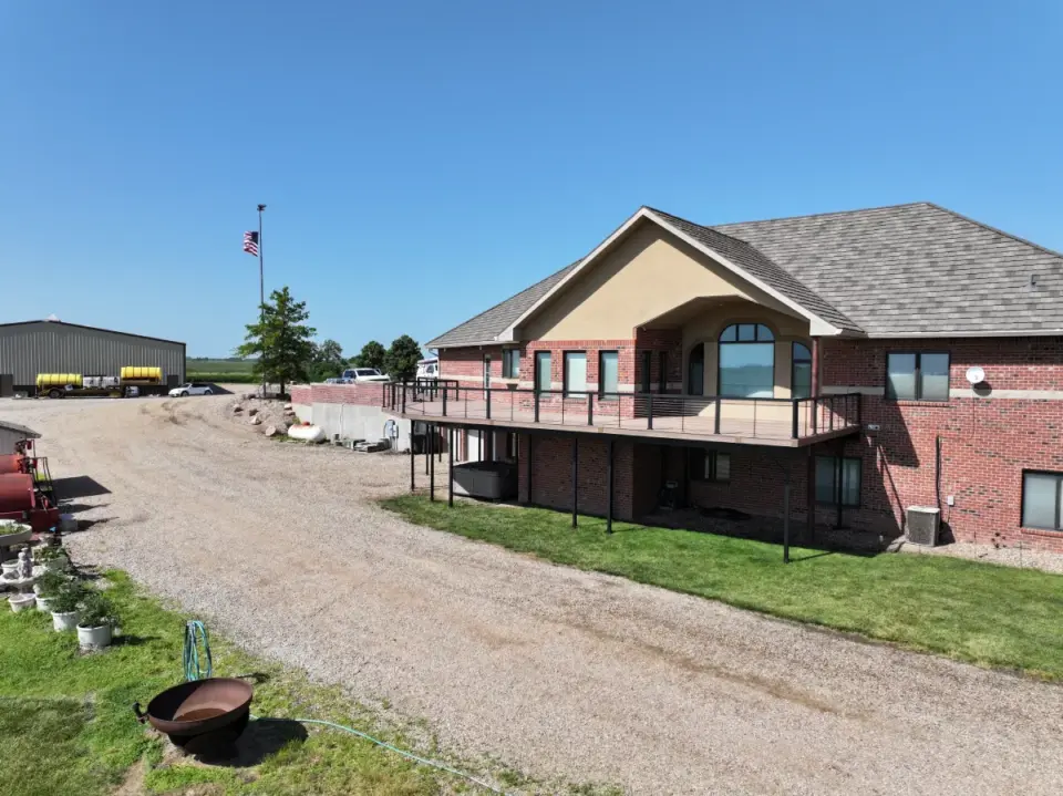 Deck Builder & Fence Contractor in Fremont, NE | Wymore Deck & Fence