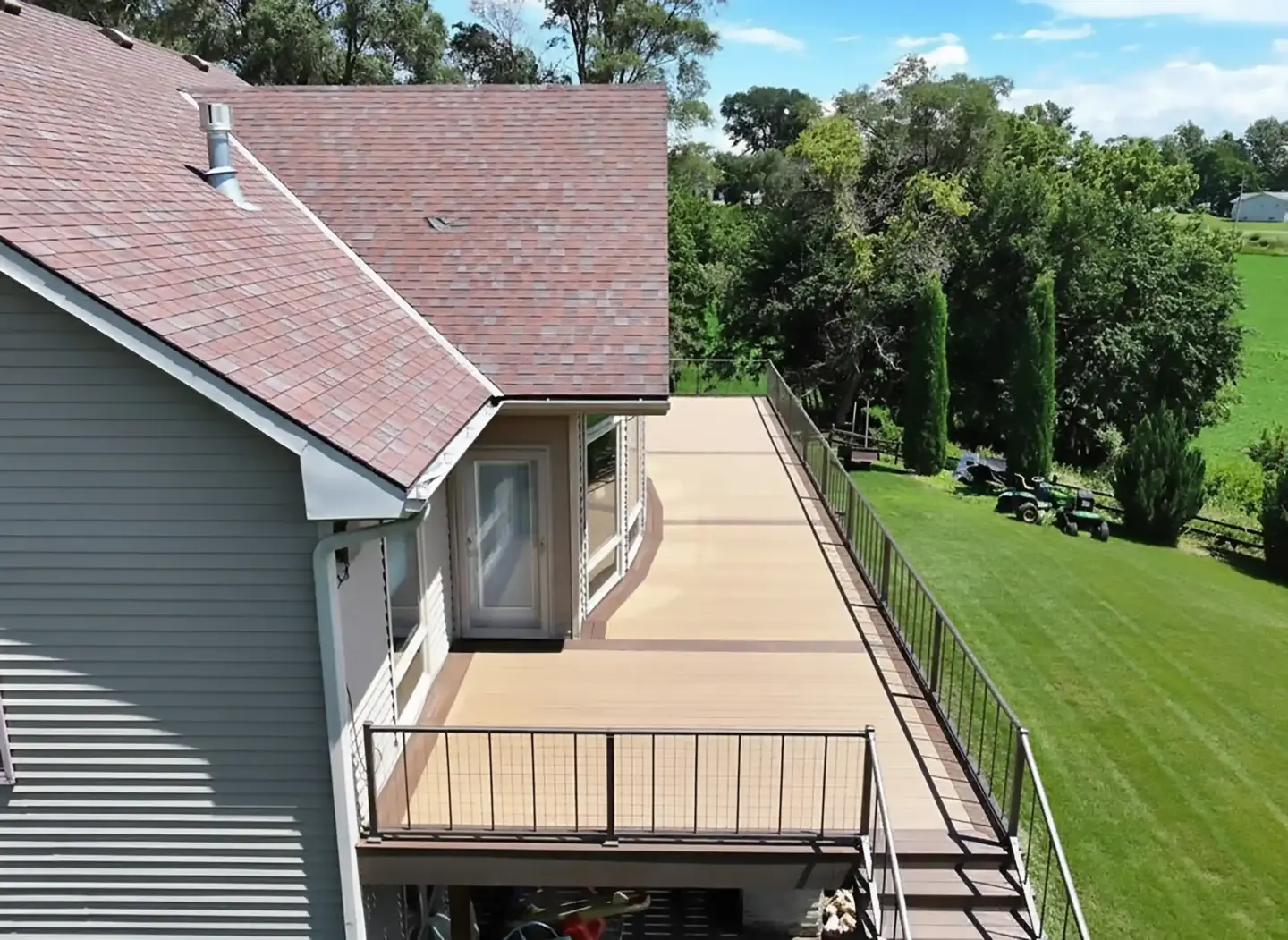 HIGH-END DECK SERVICES