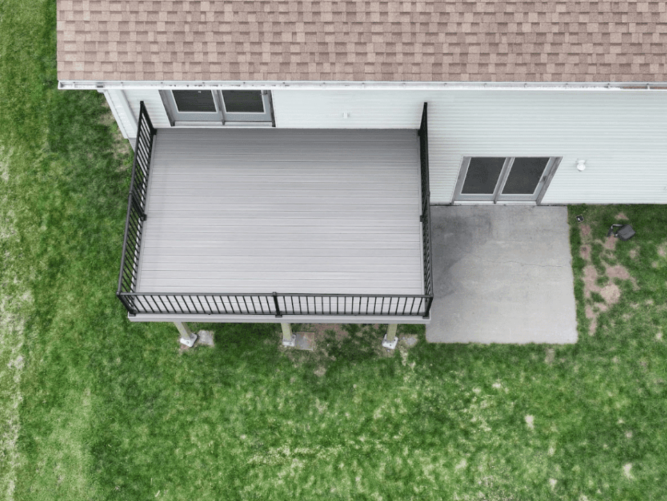 Deck Builder & Fence Contractor Near Richfield, NE | Wymore Deck & Fence
