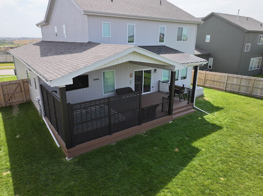 aerial-view-of-the-residential-deck-with-privacy-wall-screen-on-the-porch-in-gretna-ne