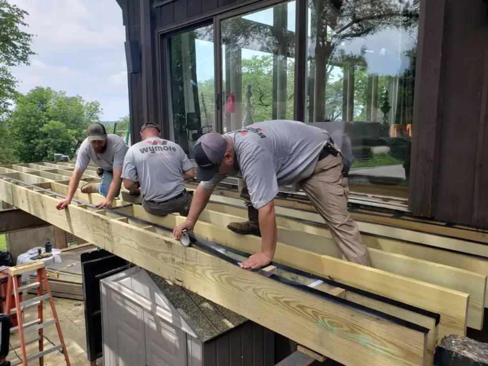 deck-construction-installation-by-the-wymore-deck-and-fence-team-in-omaha-ne
