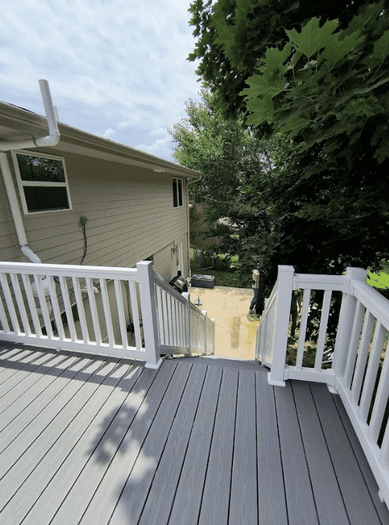 Deck Builder & Fence Contractor in Blair, NE | Wymore Deck & Fence
